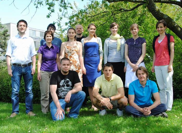 Enlarged view: Reiher Research Group 2010
